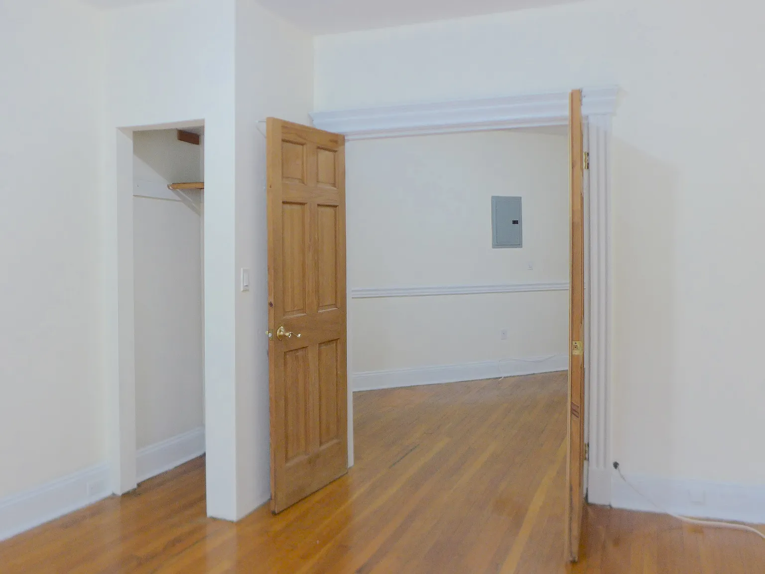 2 bed, 9999 sqft, $2,800 — Photo 4