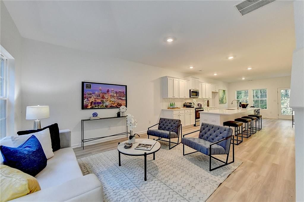 3320 Altacrest Dr, Scottdale, GA 30079 Zillow