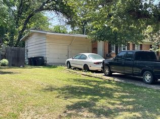 2421 Stark St, Fort Worth, TX 76112