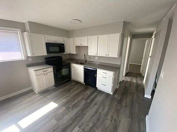 5th image of 4486 S Newton St