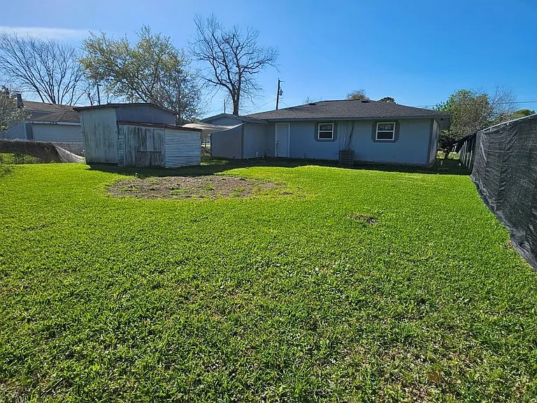 120 Antionette Ln — Photo 22