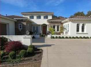 210 Madera Ct, Monterey, CA 93940