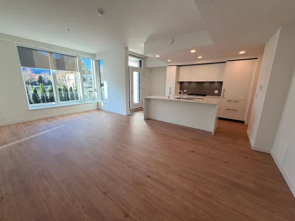 1502 Scott Cres #121, Squamish, BC V8B 1G4