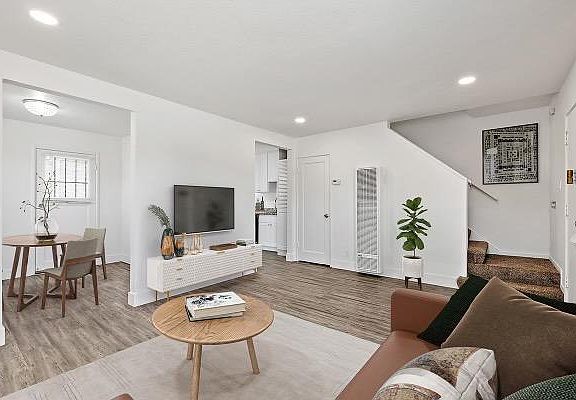 2nd image of 457 Thornally Dr