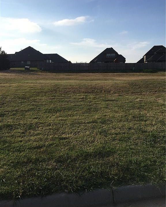 1st image of 11121 Fairways Ave Lot 24