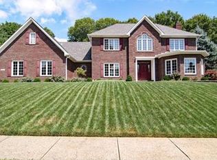 4650 Fox Moor Ln, Greenwood, IN 46143