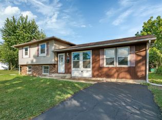 3708 Tamarind Ln, Hazel Crest, IL 60429