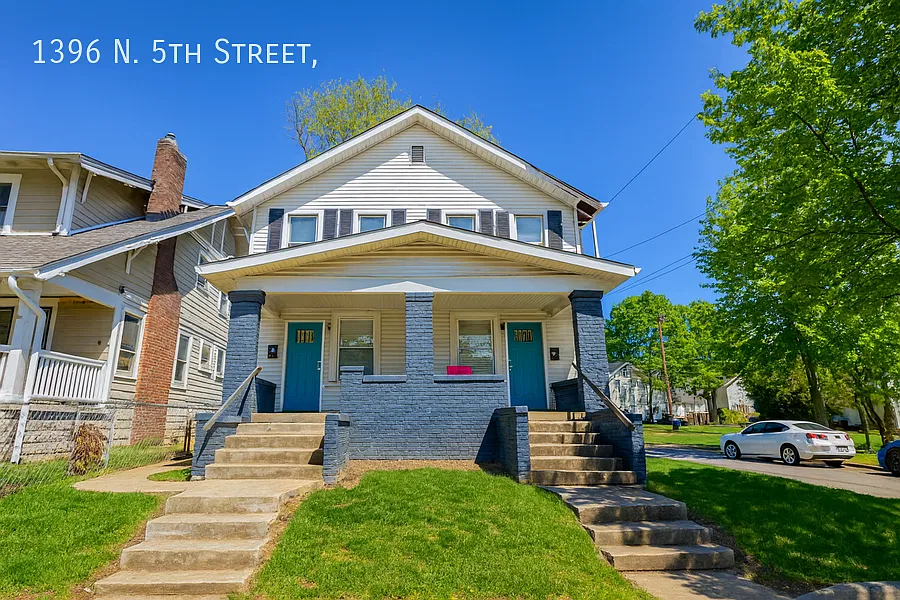 Beautiful 3 Bedroom Duplex in Weinland Park! — Photo 1
