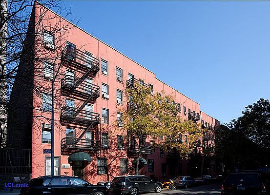 2nd image of 209 E 88th St APT 2C