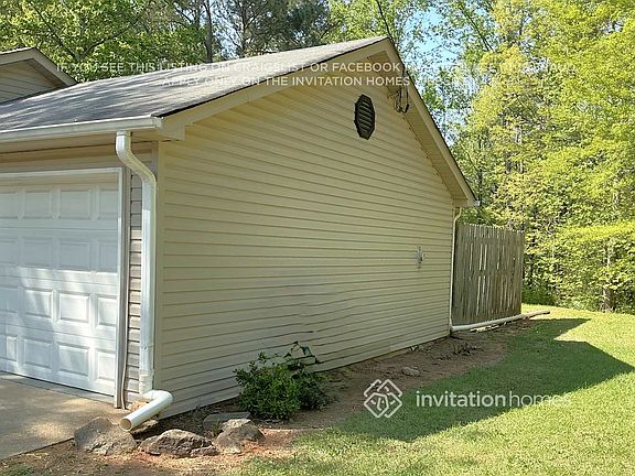 2nd image of 50 Hidden Ridge Dr