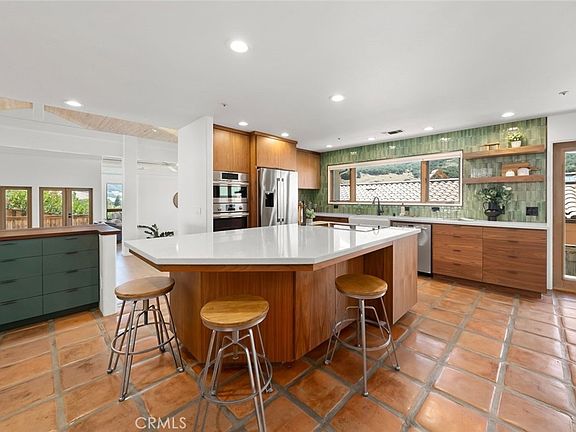 4th image of 333 Twin Ridge Dr