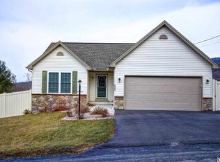 403 Poplar St, Millerstown, PA 17062