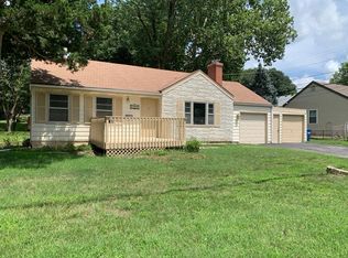 6006 W 57th St, Mission, KS 66202