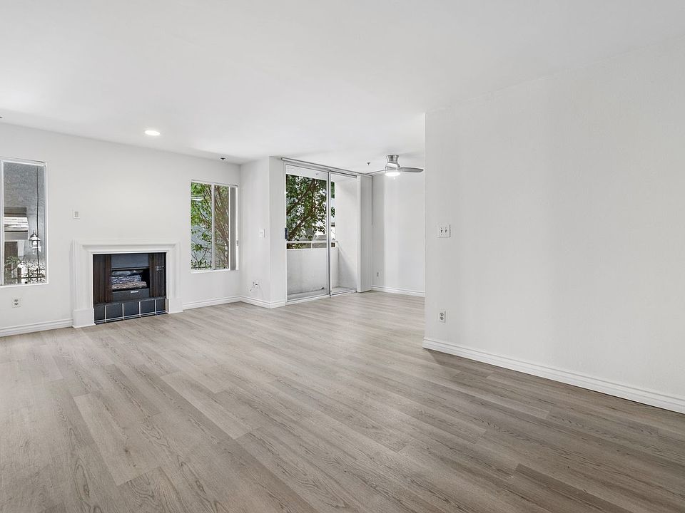 1st image of 1215 N Sycamore Ave APT 104
