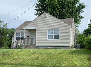256 W Summit St, Marshall, MO 65340
