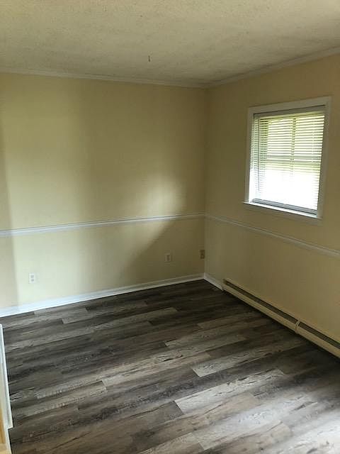 2nd image of 550 Macon Hwy #4