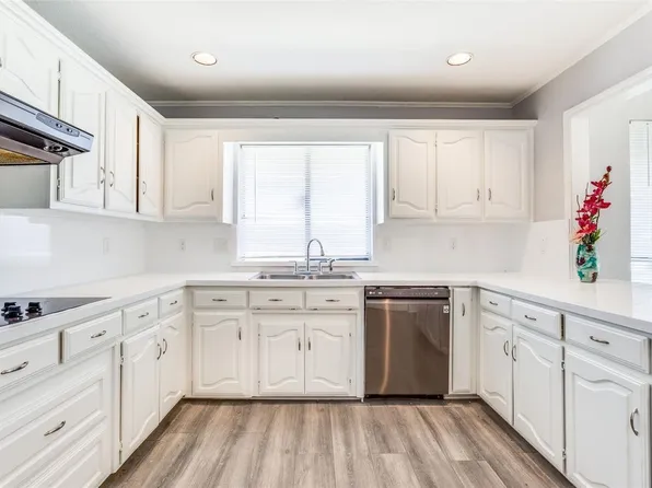 4437 Early Morn Dr, Plano, TX 75093