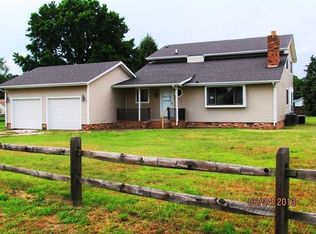 63 Potomac Ln, Colonial Beach, VA 22443