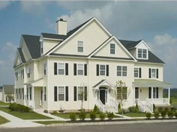 329 Katie Ln, Perkasie, PA 18944