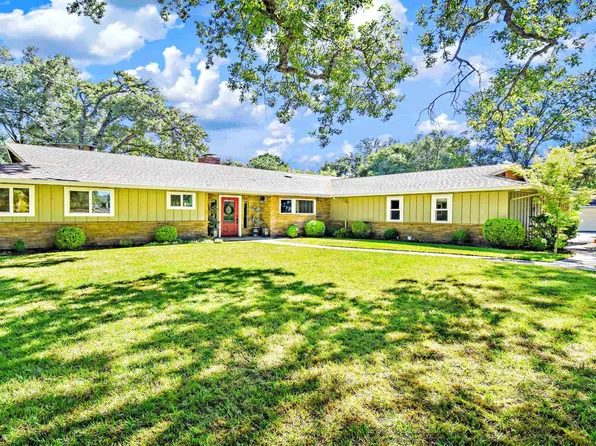 19245 Hess Ave, Sonora, CA 95370