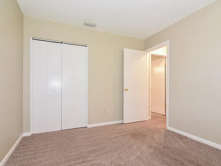 520 Wynnwood Dr — Photo 6