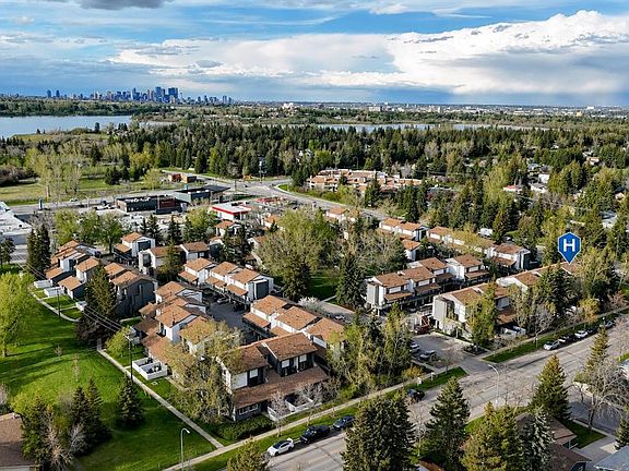 3rd image of 2520 S Palliser Dr SW #307