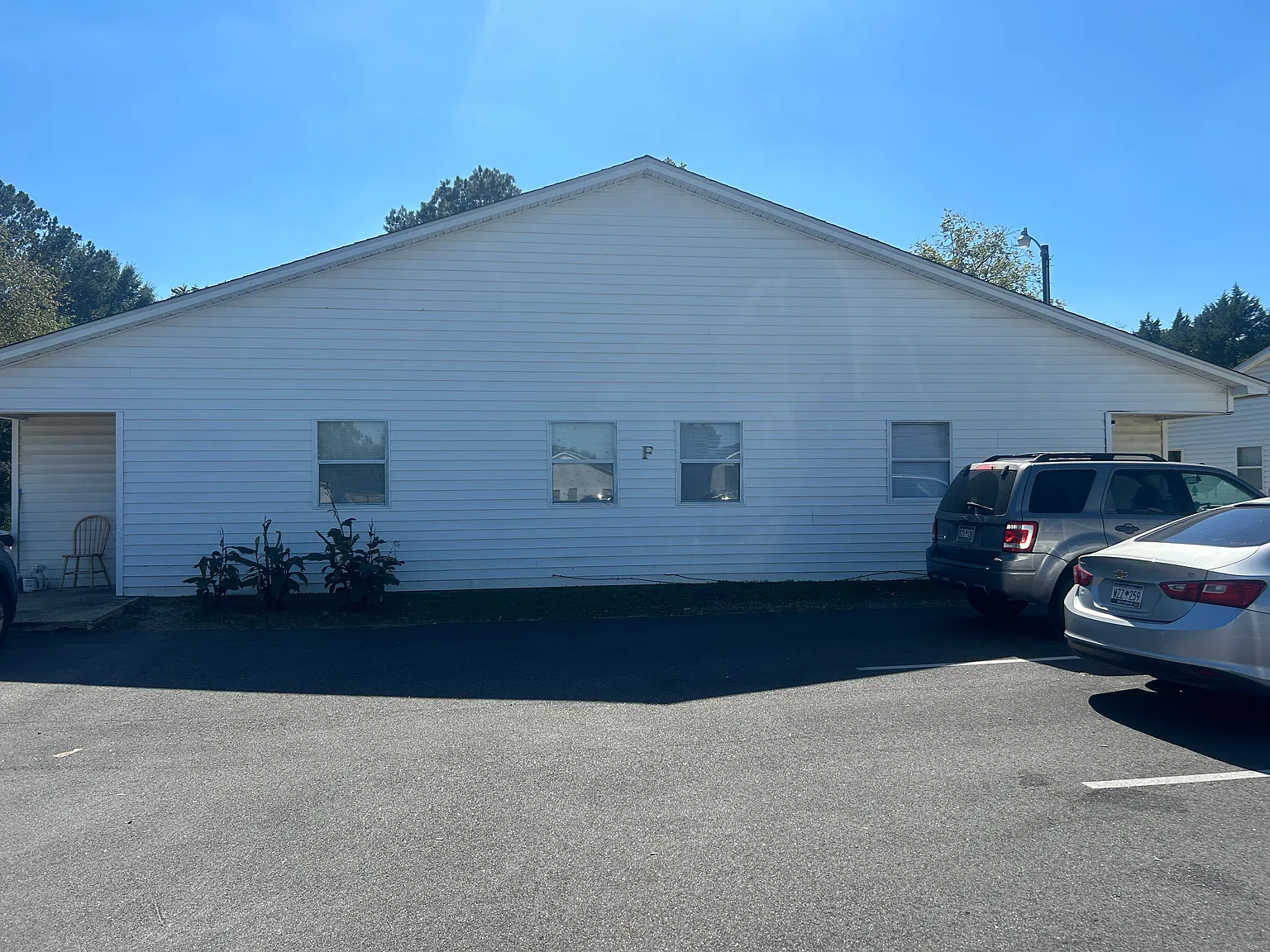 2 bed, 950 sqft, $895 — Photo 3