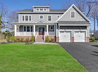 19 Bungalow Pl, Oceanport, NJ 07757
