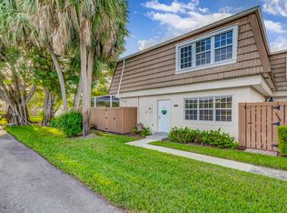 4338 Hazel Ave APT B, Palm Beach Gardens, FL 33410