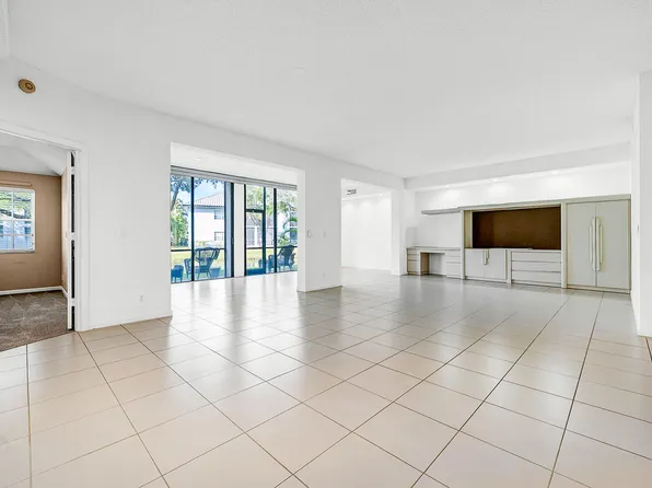11571 Briarwood Circle #1, Boynton Beach, FL 33437