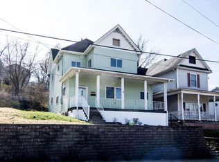 136 Maple Ave, Fairmont, WV 26554