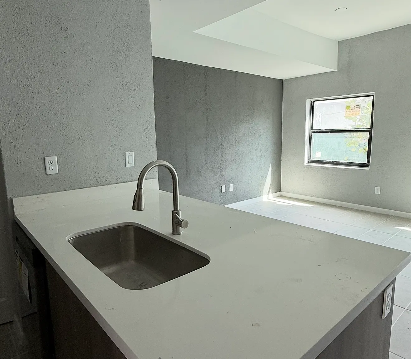 3 bed, 1500 sqft, $3,450 — Photo 3
