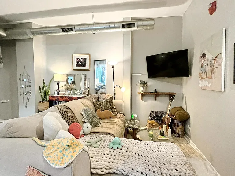 119 W Susquehanna Ave #2210 — Photo 5