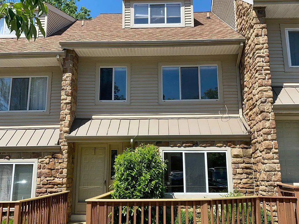 326 Brigade Ct