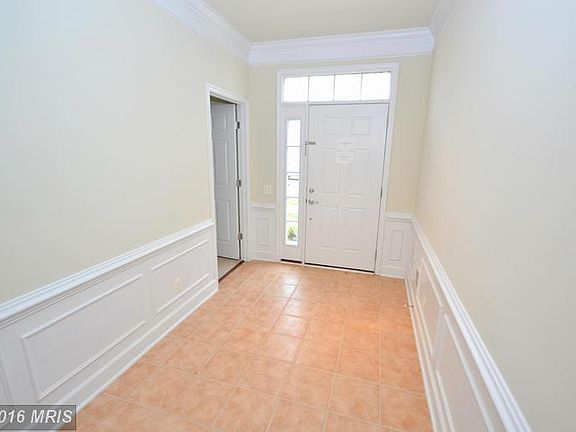 3rd image of 14598 Crossfield Way #243A