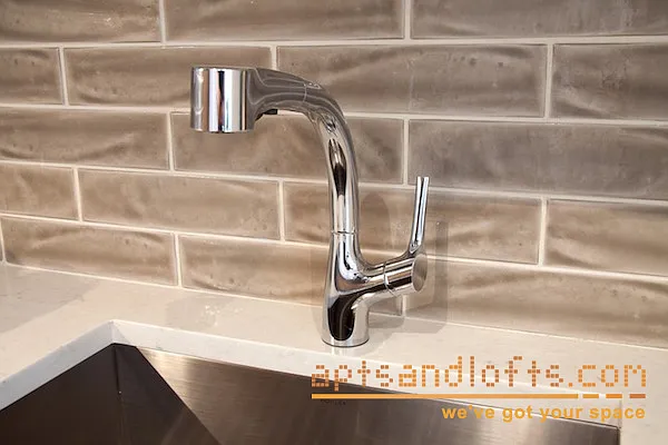 Rented by aptsandlofts.com | media 42