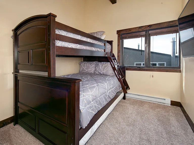 187 N Fuller Placer Rd #5-F — Photo 18