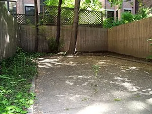 Rented by Douglas Elliman | media 18