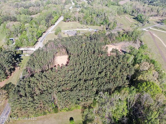 5th image of 2500 S Slayden Rd