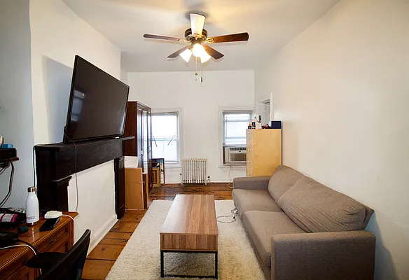 Rented by Compass | media 19