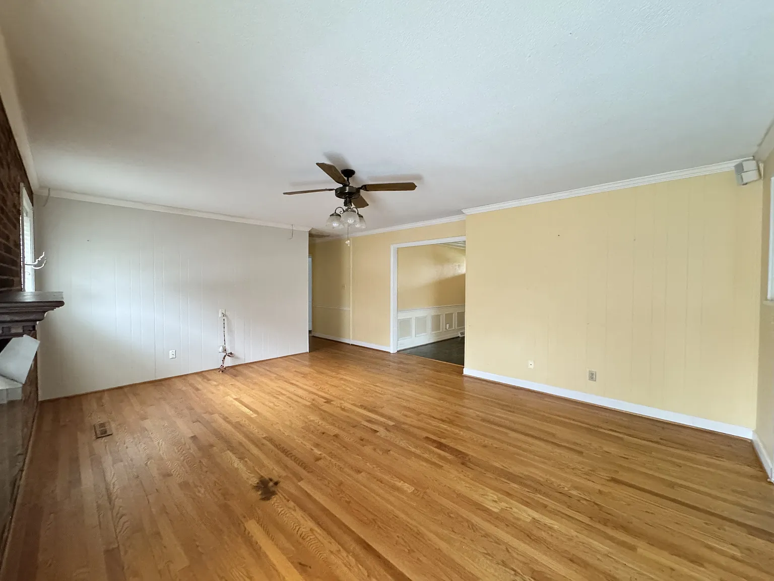 1032 Belmorrow Drive - 1 — Photo 3