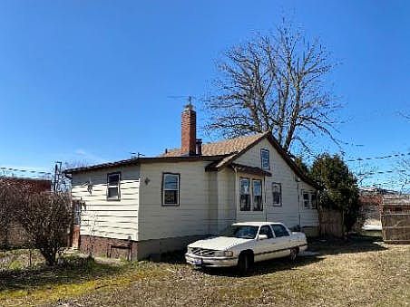 1st image of 1469 E 357th St