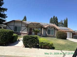 1110 E Rose Ct, Visalia, CA 93292