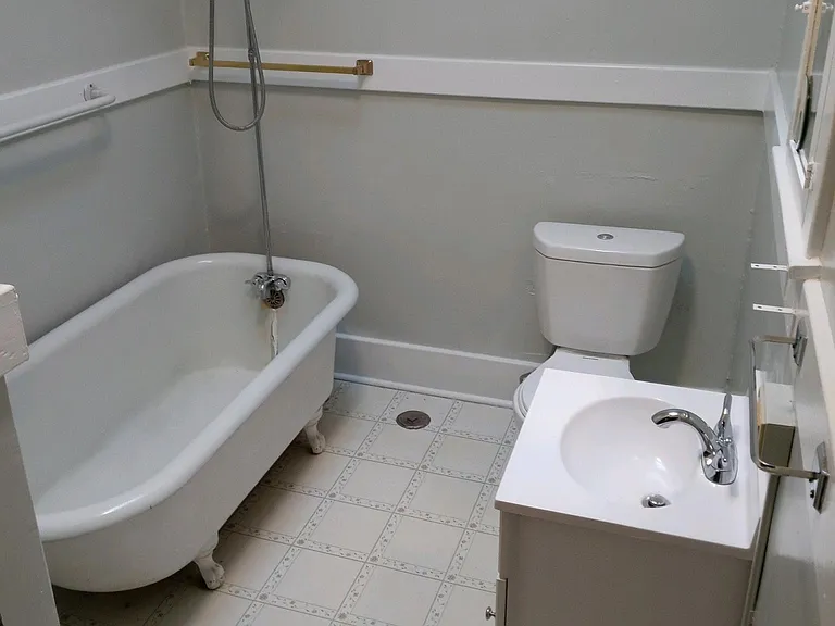4339 N Josephine St — Photo 6