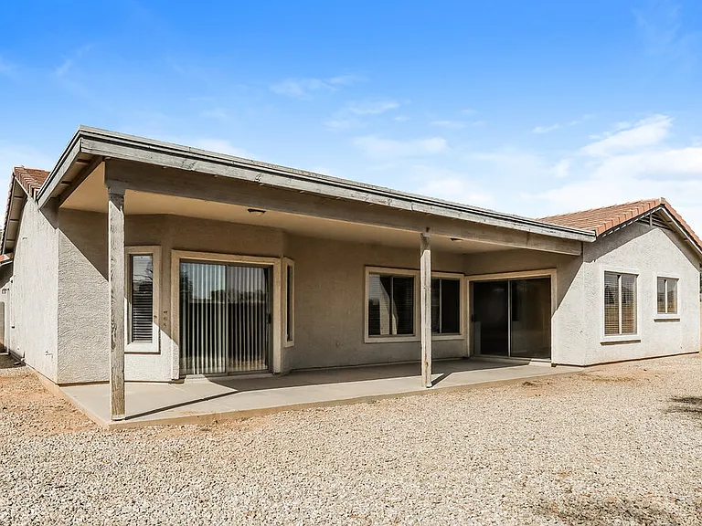 5245 W Bowker St — Photo 16