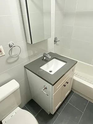 Rented by Paley Management | media 29