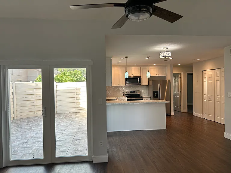 2743 Sand Hollow Ct — Photo 3