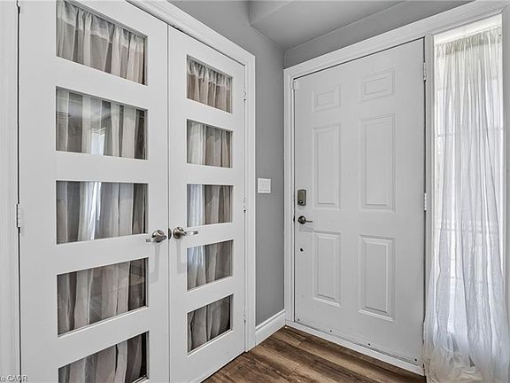 4th image of 4189 Mountain St