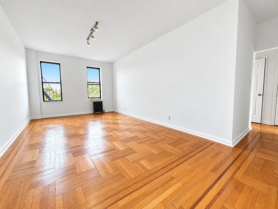 159 Eastern Pkwy #5J