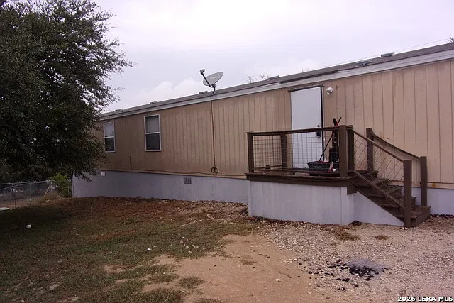 3 bed, 2.0 bath, 1150 sqft, $1,275 — Photo 4